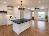 1606 Karianna - Photo 5