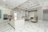2806 Kingdom - Photo 4
