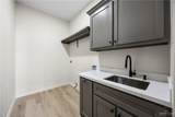 907 41st - Photo 19