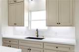907 41st - Photo 7