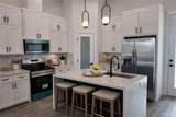 909 41st - Photo 3