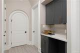 9200 Taylor - Photo 17