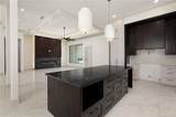 2413 Trinity - Photo 16