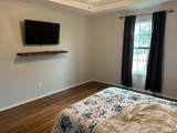 305 Nannette - Photo 6