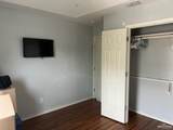 305 Nannette - Photo 8