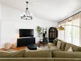 2715 Charlotte - Photo 4