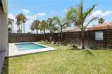112 Dolphin - Photo 15