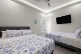 112 Dolphin - Photo 26