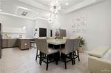112 Dolphin - Photo 6