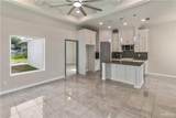 913 Trinity - Photo 5