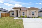 699 Foster - Photo 2