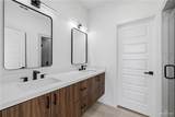 2713 Conroe - Photo 12