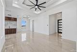 2713 Conroe - Photo 3