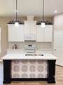 1304 Acacia - Photo 4