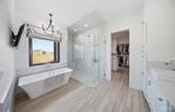 401 Coyote - Photo 15