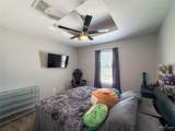 813 Lark - Photo 15