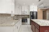 521 Oak Ridge - Photo 10