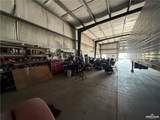2725 Cesar Chavez - Photo 11