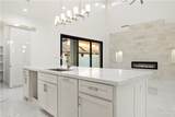 1708 Queen - Photo 19