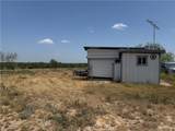 00 Cr 103 - Photo 11