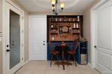 707 Drennan - Photo 4