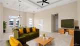 520 Pine Oak - Photo 5