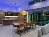 1705 Queen - Photo 6