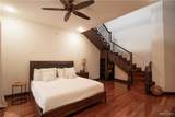 2605 San Lorenzo - Photo 18