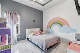 1705 Strawberry Hill - Photo 10