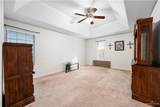 816 Woodford - Photo 15