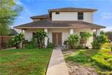 816 Woodford - Photo 18