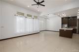 916 Brushfield - Photo 5