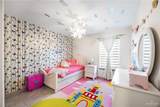 3812 Zenaida - Photo 16