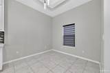 404 Royal - Photo 18