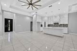 404 Royal - Photo 6