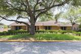 1401 Larkspur - Photo 3