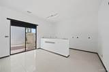 2037 45th - Photo 32
