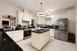 6109 Western - Photo 15