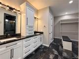 708 Redwood - Photo 12