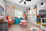 806 Reynolds - Photo 10
