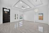 1013 Trinity - Photo 10