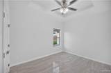 1013 Trinity - Photo 15