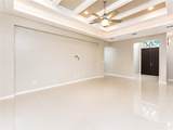 2914 Hackberry - Photo 4