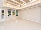 2914 Hackberry - Photo 6