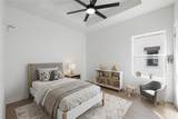 2902 Gabriel - Photo 11