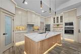 2405 Venice - Photo 6