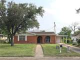 102 Greenlawn - Photo 1