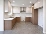 313 Valencia - Photo 7