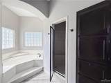 2722 Wildwood - Photo 17