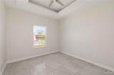 913 Trinity - Photo 11
